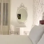 Tre Santi Bed & Breakfast *
