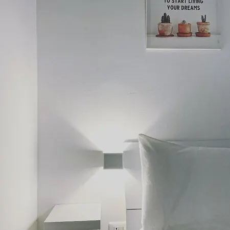 Tre Santi * ليتشي